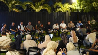 Robinsar, Wali Kota Cilegon menggelar Merdeka Bicara untuk mendengar kritik dari mahasiswa. Foto Daeng Yusvin