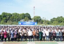 Walikota Cilegon, Robinsar melantik 3.529 PPPK dan PPPK Paruh Waktu. Foto Daeng Yusvin