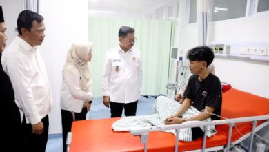 Wali Kota Tangerang, Sachrudin meninjau RSUD Benda. Foto Antara