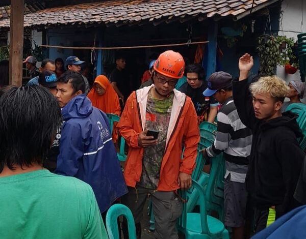 jasad korban banjir kota serang