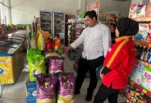 Satgas Pangan Kabupaten Serang lakukan pantauan harga beras di Pontang dan Ciruas. Foto Yono