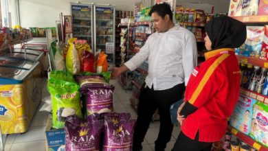 Satgas Pangan Kabupaten Serang lakukan pantauan harga beras di Pontang dan Ciruas. Foto Yono
