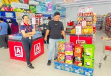 Tim Satgas Pangan Polres Serang kembali cek harga beras. Foto Yono