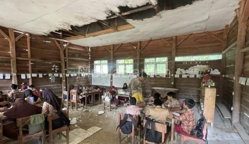 Kondisi memprihatinkan SDN Sorongan II di Pelosok Pandegalng foto Antara
