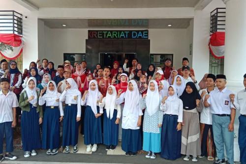 Pemkot Serang kirim 19 murid keluarga miskin ekstrem ke Sekolah Rakyat di Serpong. Foto: Antara