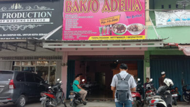 Bakso Adeli di Kota Serang. Foto: Yono