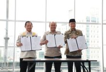 Mendagri Tito Karnavian, Dody Hanggodo (Menteri PU) dan Dadan Hindayana (Kepala BGN). Foto: Antara