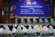 SMA Muhi Yogyakarta saat menerima rombongan sekolah Malaysia. Foto: Yusron Ardi Darmawan
