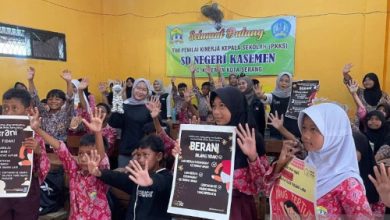 Yayasan Kakak Aman Indonesia dan Yayasan Aku Temanmu sosialisasikan pencegahan kekerasan seksual di murid SD di Kota Serang. Foto Antara