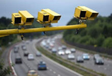 speed kamer untuk mengukur kecepatan mobil.