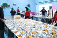 Penyediaan makanan di dapur SPPG Program MBG. foto Antara