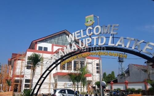 Gedung SRMA 33 Tangsgel. Foto: Antara