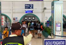 Statsiun Kereta Api di Jakarta. Foto: Antara