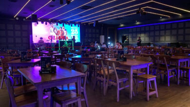 Suasana dalam Pose Bar and Resto. Foto: Iqbal Kurnia