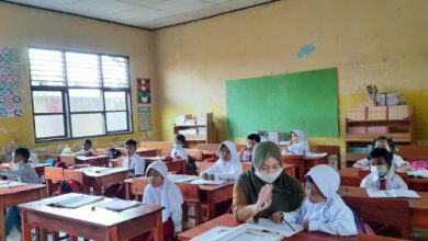 Suasana salah satu sekolah dasar di Kabupaten Tangerang. Foto: Antara