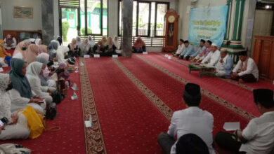 Tadarus Khotmil Quran dari LPPTKA Kota Serang. Foto: Yono