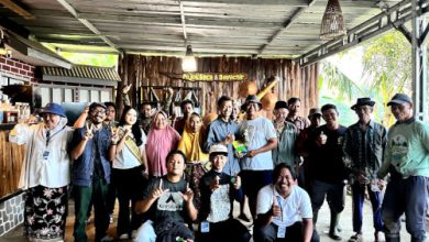 Talk Show Pertanian di Gunung Karang. Foto Sutisna