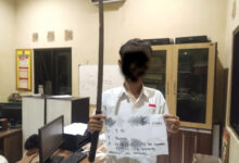 Pelajar yang akan dtawuran di Cikeusal. Foto: Yono