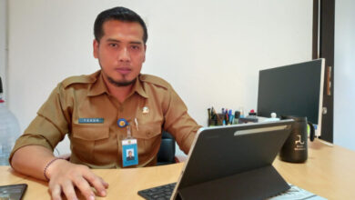 Teguh P, Sekretaris DPMTSP Kota Serang. Foto: Aden Hasanudin