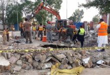Ledakan bom di sebuah masjid di Pakistan. Foto Arab News