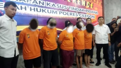 5 tersangka penganiaya bocah ditangkap Polres Cilegon. Foto: BantenNews