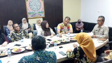 Babar Suharso, Kadisperindag Banten memimpin Rakor. Foto: Biro Adpim Banten