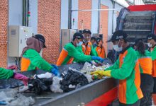 Pj Gubernur DKI Jakarta, Heru Budi Hartono meresmikan TPS 3R di Jakarta Timur. Foto: Diskominfotik DKI Jakarta