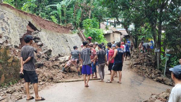 tembok penahan tanah