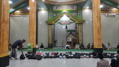 Tradisi Qunutan yang digelar di Kampung Kelebut, Kota Serang. Foto: Kelompok 4 Kelas 4E Ikom Fisip Untirta