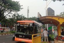 Bus Pengumpan Transjakarta. Foto: Diskominfotik DKI Jakarta