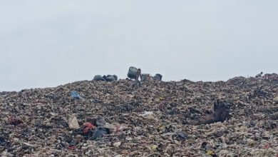 Pemkot Tangsel kewalahan tumpukan sampah. Foto Antara