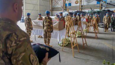 Unifil menggelar upcara penghormatan ke 3 personel TNI yang tewas. Foto Antara