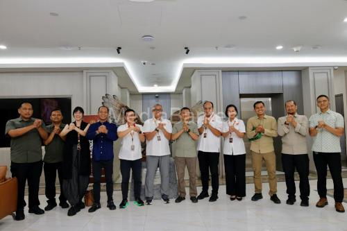 UniPin dan KONI Pusat bicarakan pengembangan generasi muda di bidang olahraga. Foto PR UniPin