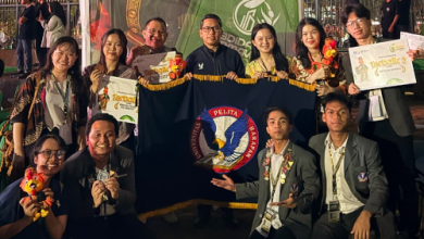 UPH meraih 3 penghargaan Anugerah Abdidaya. Foto PR UPH