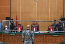 Teddy Minahasa Divonis Penjara Seumur Hidup di PN Jakabar. Foto: LKBN Antara