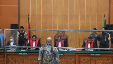 Teddy Minahasa Divonis Penjara Seumur Hidup di PN Jakabar. Foto: LKBN Antara