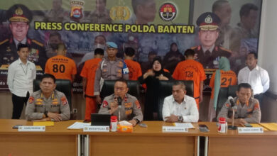 Wakapolda Banten, Brigjen Pol Saibilul Alif dalam konferensi pers di Mapolda Banten. Foto: Yono