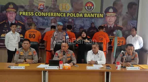 Wakapolda Banten, Brigjen Pol Saibilul Alif dalam konferensi pers di Mapolda Banten. Foto: Yono