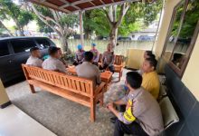 Wakapolre Serang, Kompol Andri Surya melakukan pengawasan internal. Foto Yono