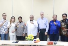 Wamenaker, Afriansyah Noor melakukan mediasi antara pekerja dan PT Multistrada. Foto Biro Humas Kemnaker