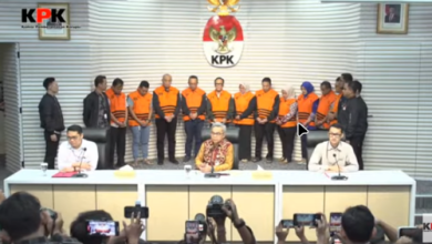 KPK tetapkan Wamenaker Ebenezer dan 10 lainnya jadi tersangka. Foto: Screenshot Chanel Youtube KPK