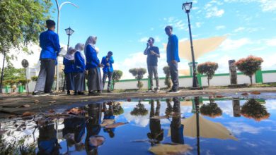Komunitas Menapak Banten gelar wisata jalan di Banten Lama. Foto: BW Iskandar