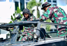 Prajurit Yonkapa 2 Mar latihan dasar perseorangan. Foto: Ahmad Munawir - Menkav 2 Mar.