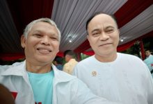 Ketua Projo Banten, Zulhamedi Syamsi bersama Budi Arie, Ketua Umum Projo. Foto: Pribadi Medi