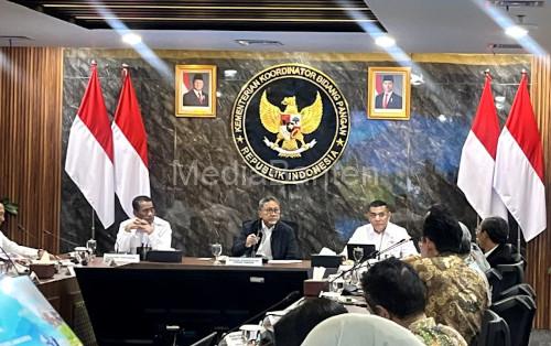 Menko Pangan, Zulkifli Hasan memberkan keterangan pers di Jakarta. Foto Antara